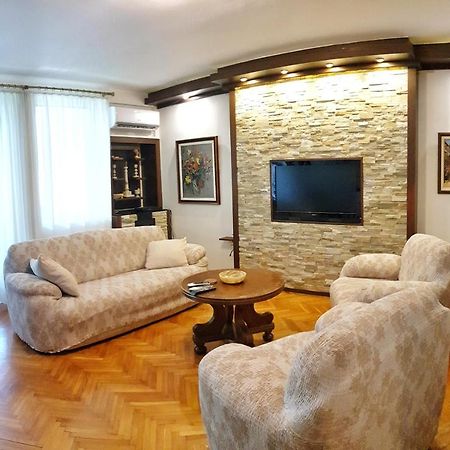 Promenade Suite Cattaro Esterno foto